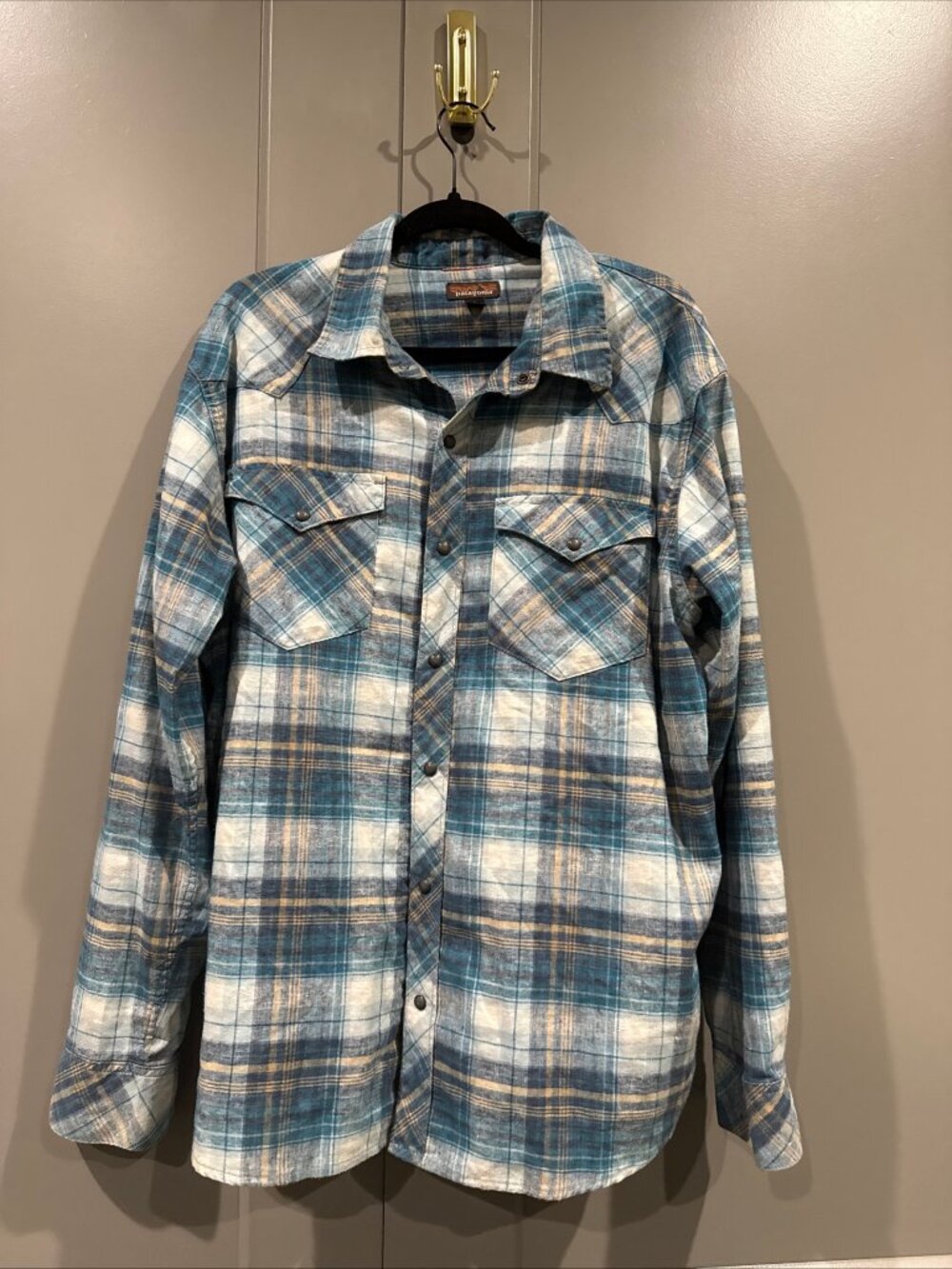PATAGONIA Western Shirt Women’s Mako Blue Shadow Plaid Snap Large Long Sleeve